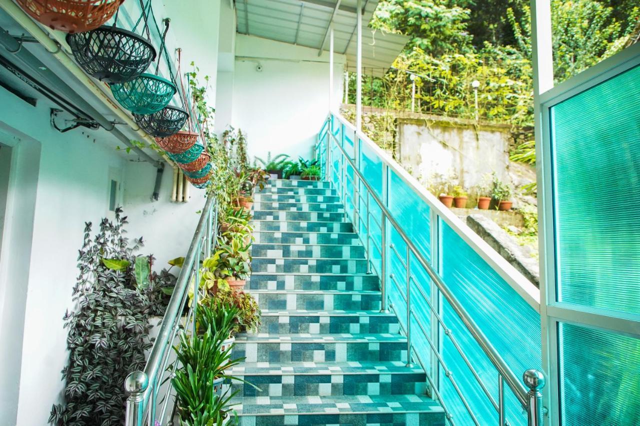 Tree Blanche Hotel Munnar Bagian luar foto