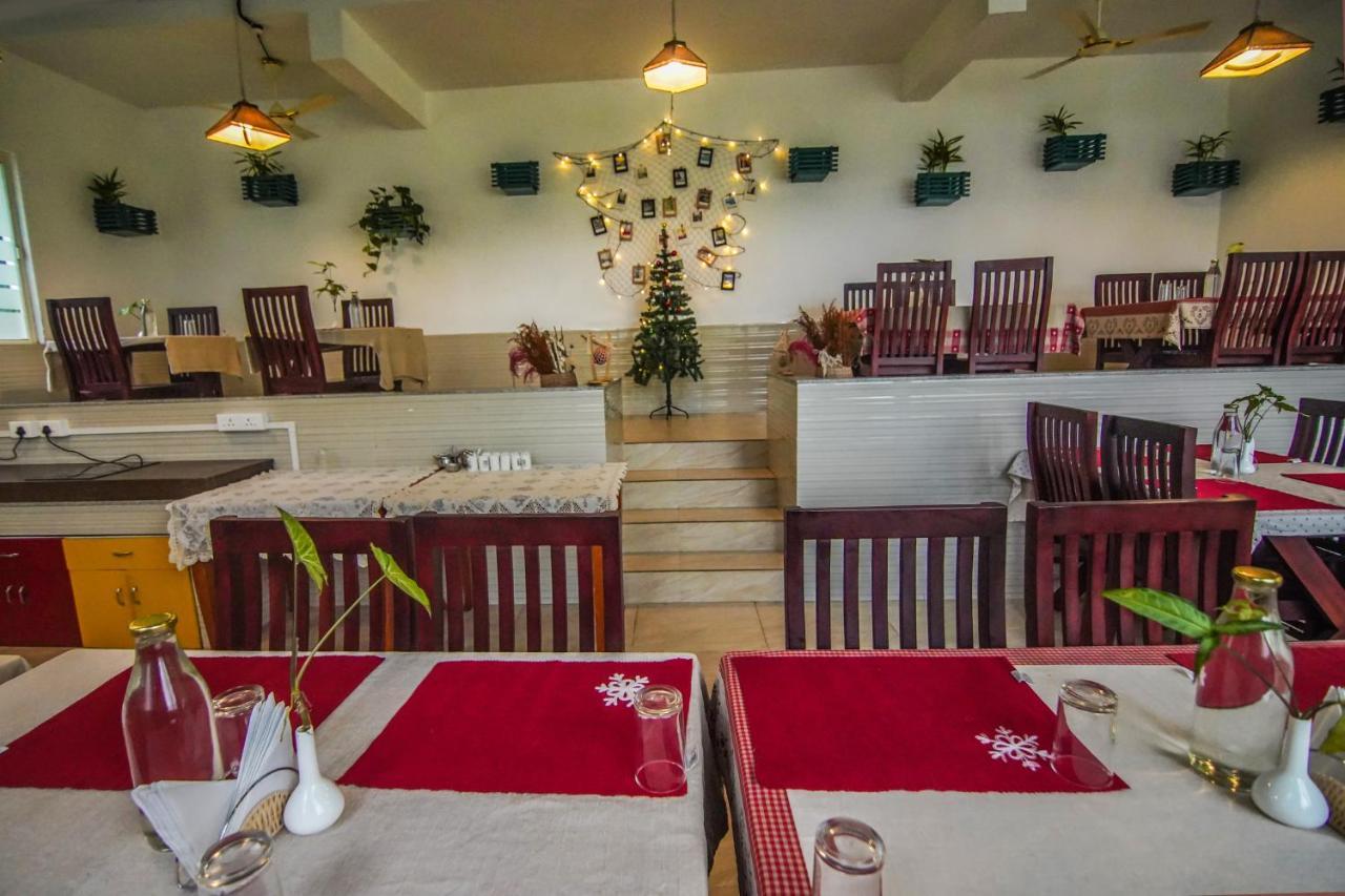 Tree Blanche Hotel Munnar Bagian luar foto