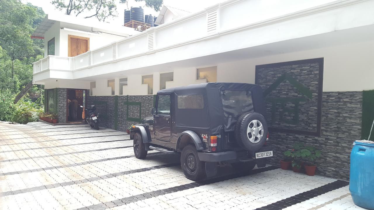 Tree Blanche Hotel Munnar Bagian luar foto